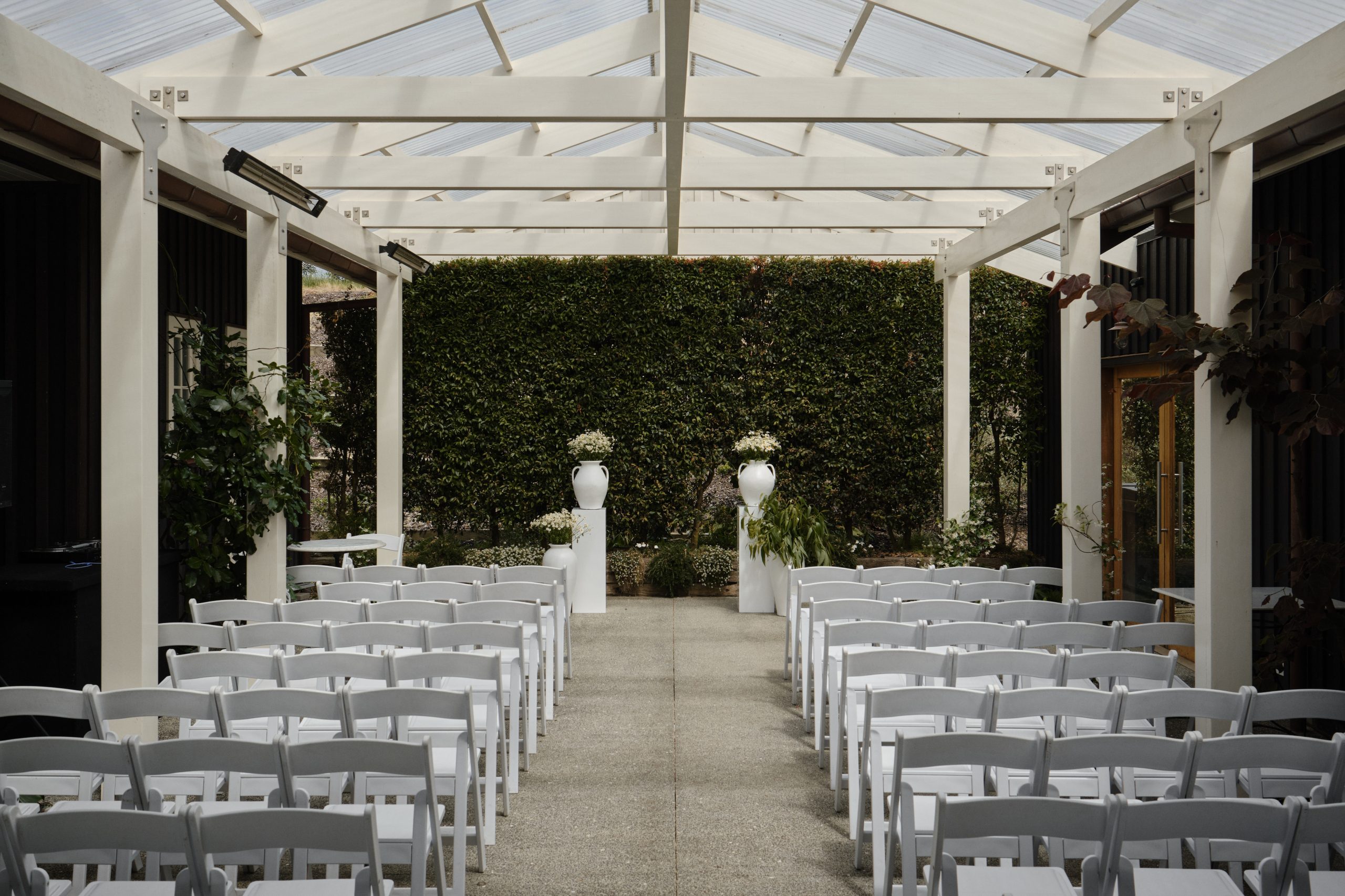 white plinth and urn hire auckland nz