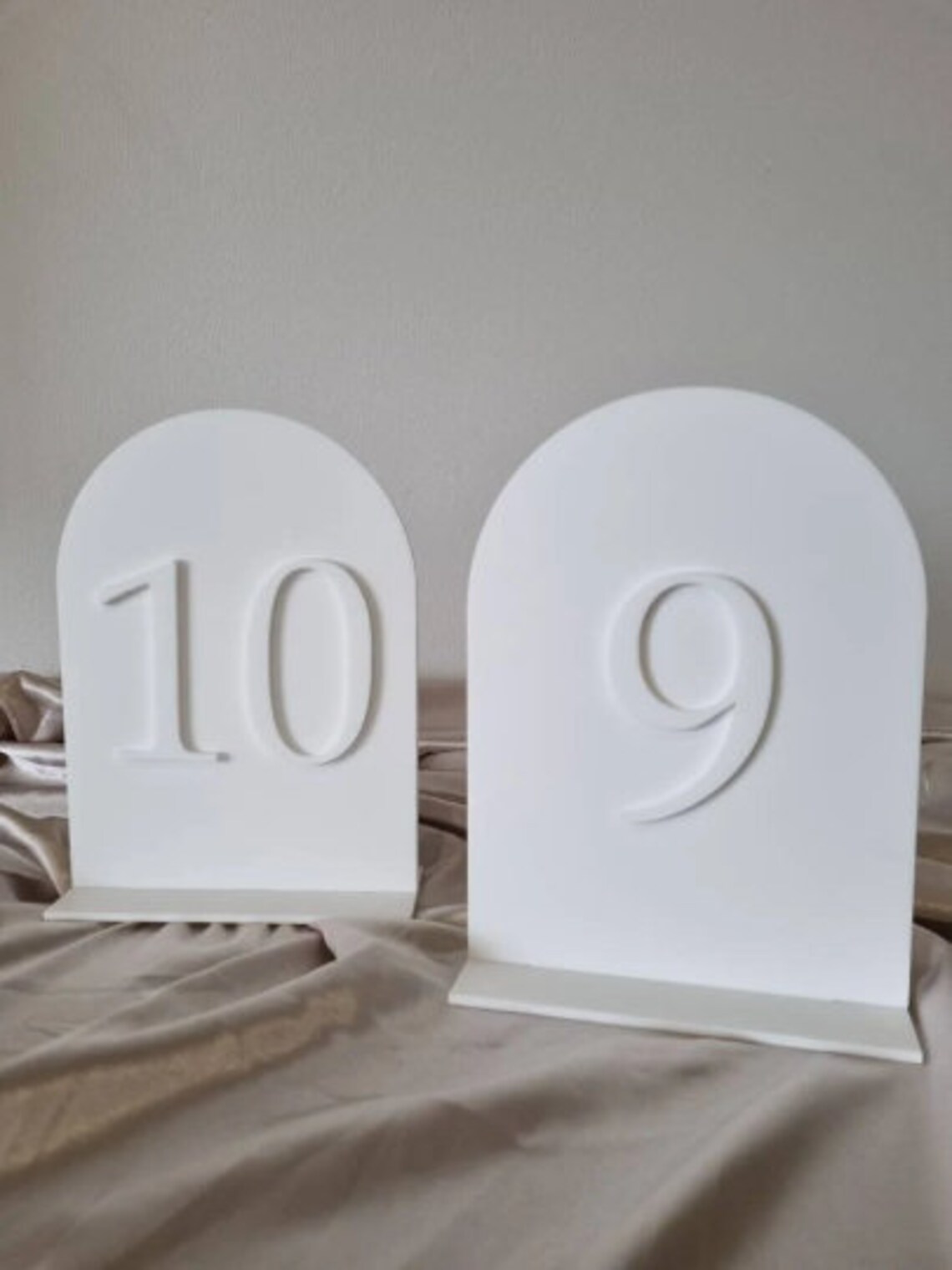 white acrylic table number hire auckland nz