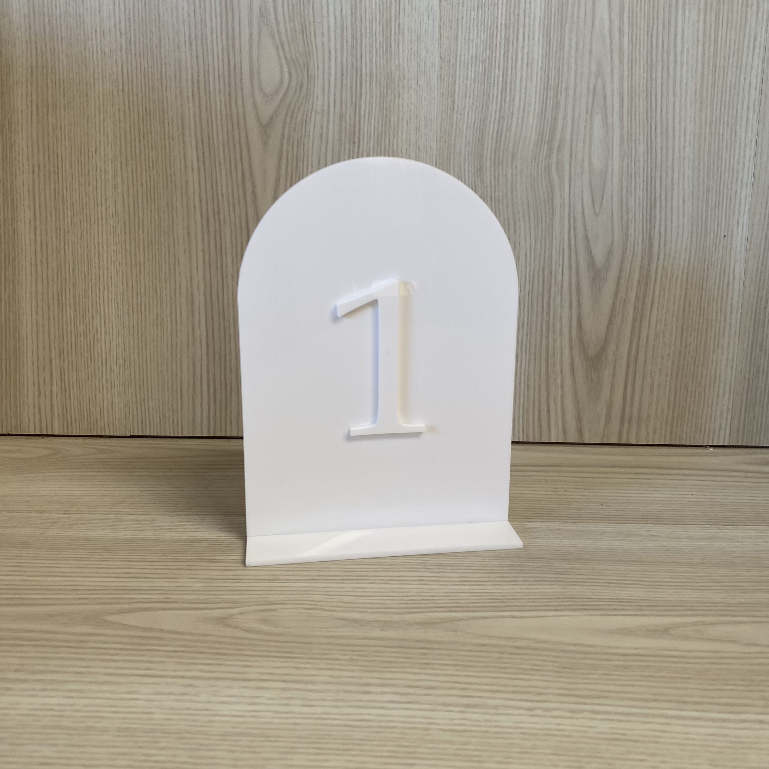 ARCH TABLE NUMBER WHITE 1