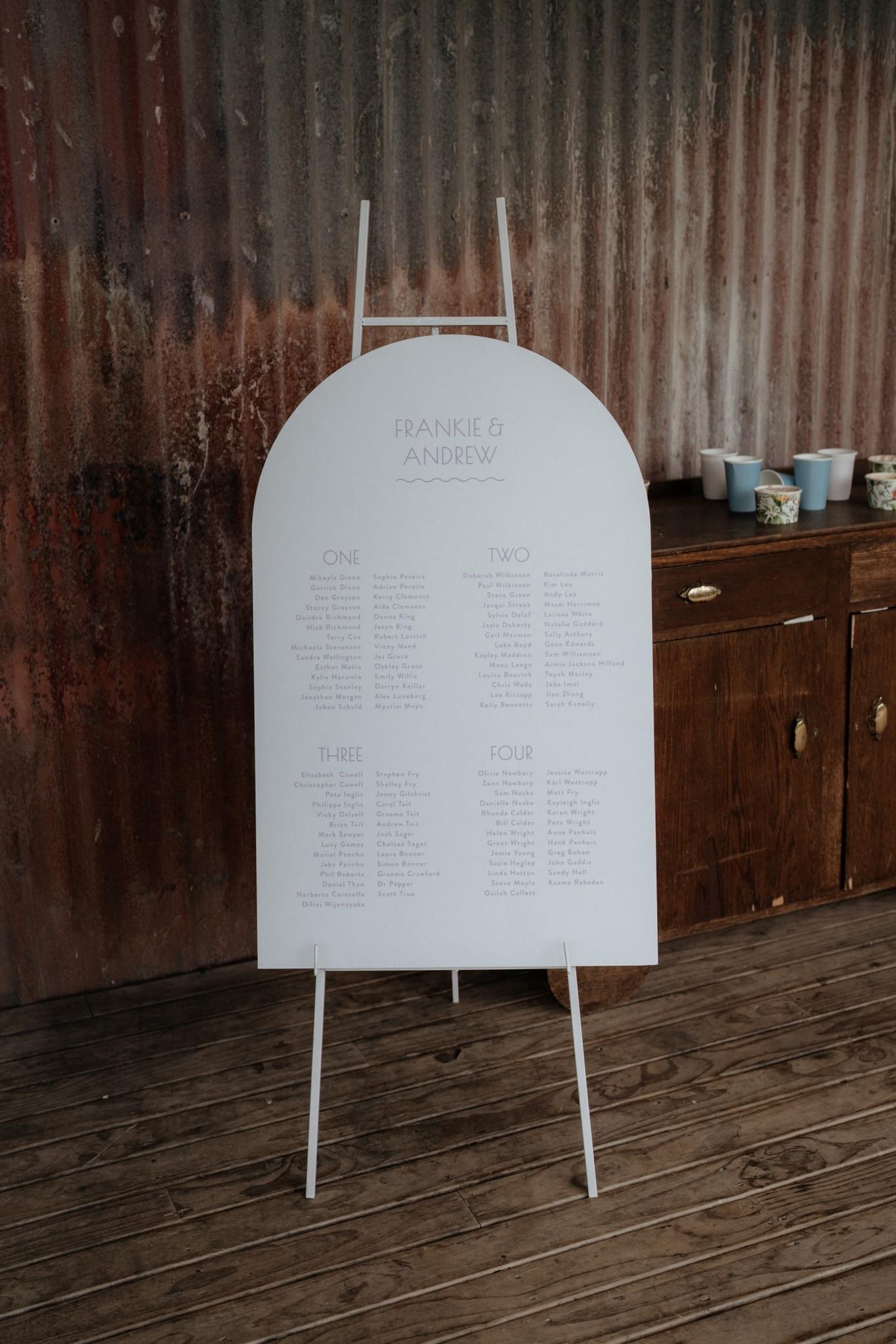 Wooden Easel - White - The Pretty Prop Shop - Auckland Wedding and Event  Hire